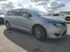 2018 Chrysler Pacifica Touring Plus na sprzedaż w Bakersfield, CA - Front End