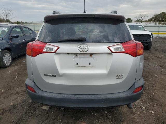  TOYOTA RAV4 2013 Srebrny