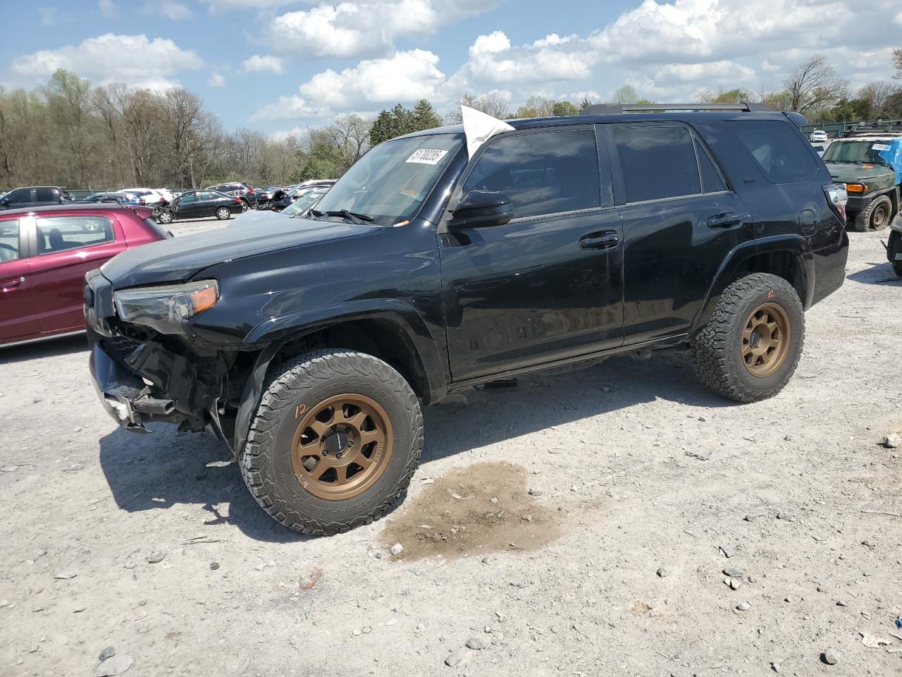 2015 Toyota 4Runner Sr5 продається в Madisonville, TN - Front End