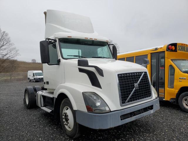 2016 Volvo Vn Semi Truck
