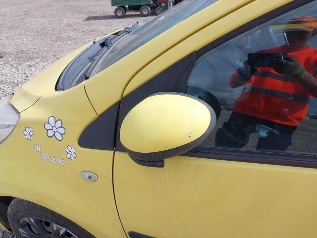 2009 PEUGEOT 107 URBAN