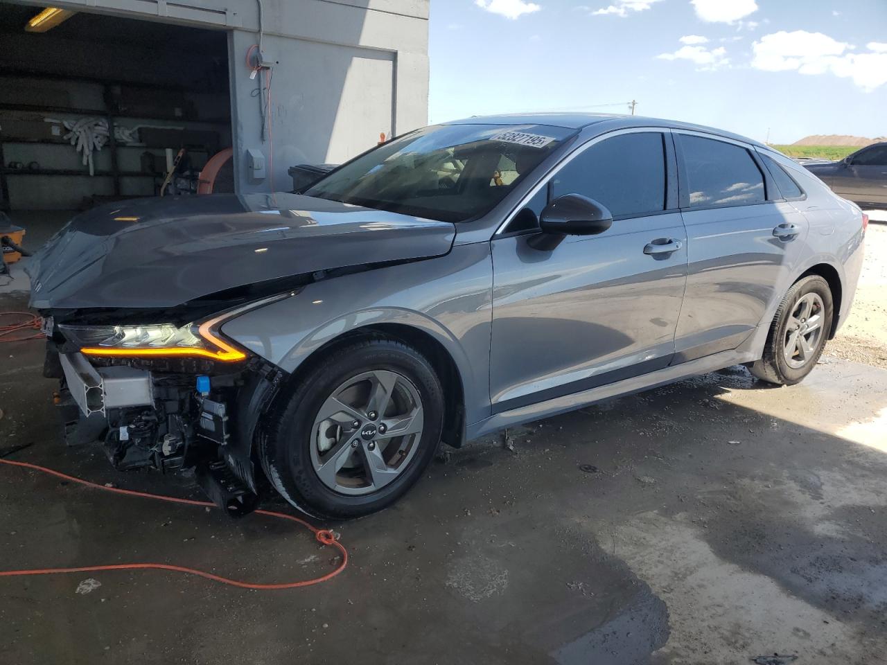 2023 Kia K5 Lxs na sprzedaż w West Palm Beach, FL - Front End