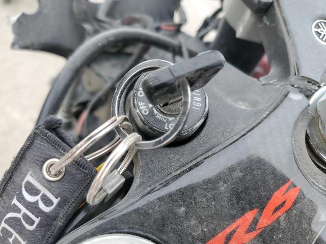  YAMAHA YZF600 2015 Черный