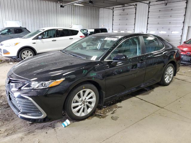 TOYOTA CAMRY LE 2022