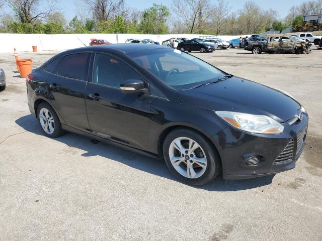 Sedans FORD FOCUS 2014 Czarny