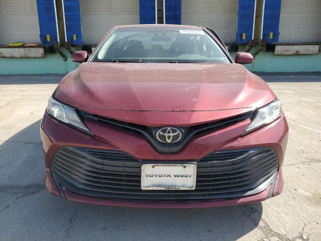  TOYOTA CAMRY 2018 Czerwony
