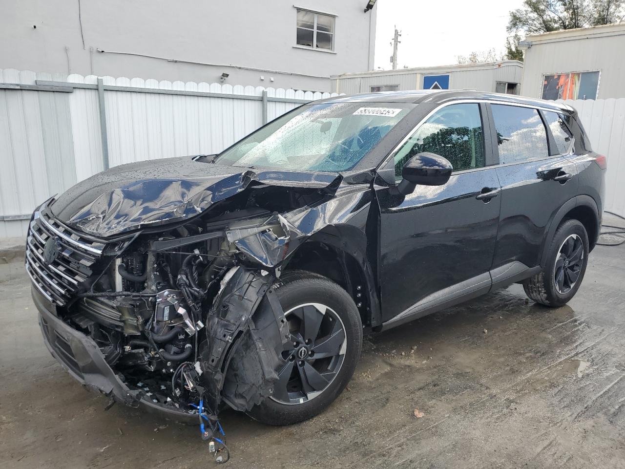 2025 Nissan Rogue Sv for Sale in Opa Locka, FL - Front End