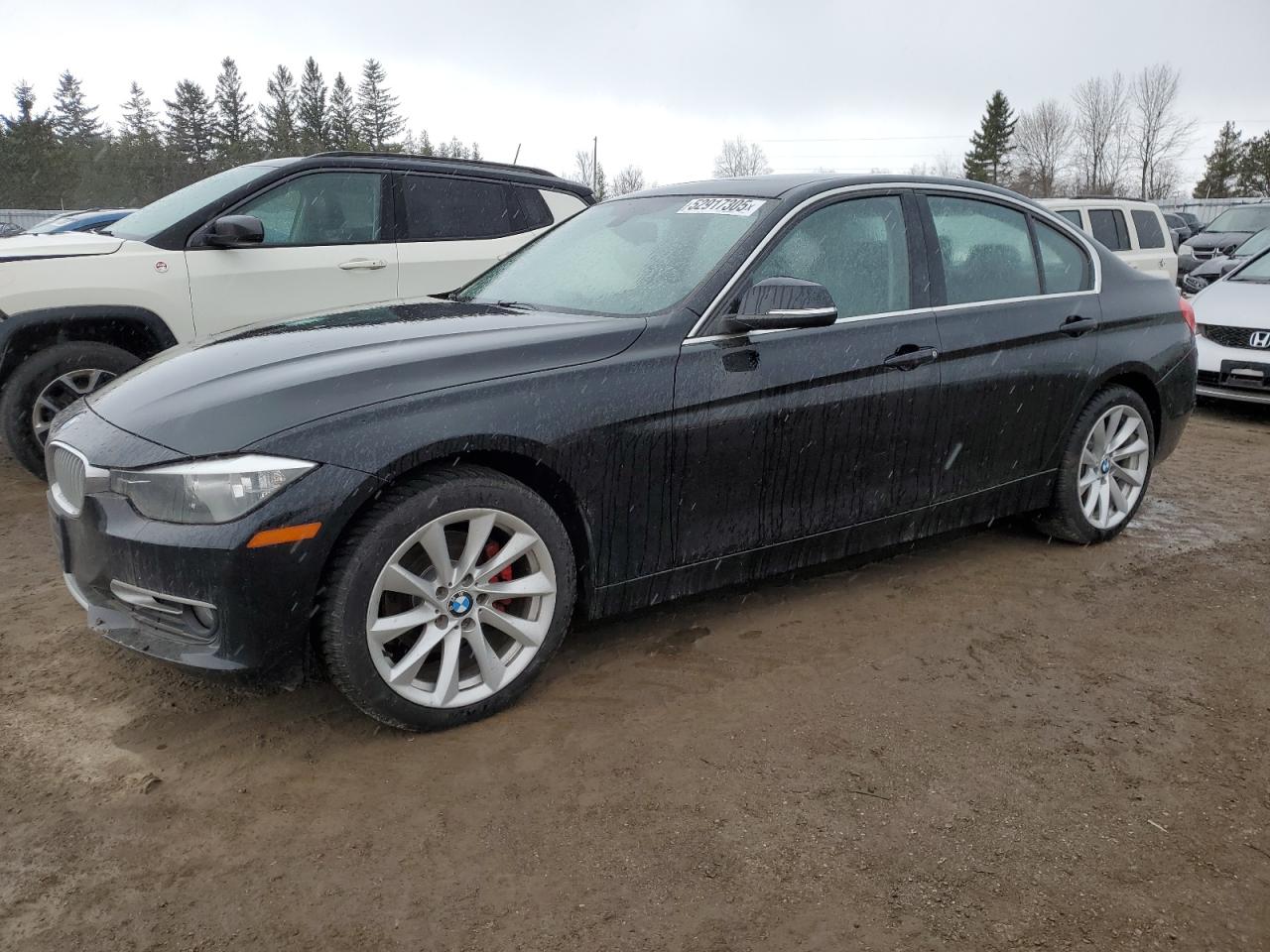 2014 Bmw 320 I de vânzare în Bowmanville, ON - Minor Dent/Scratches
