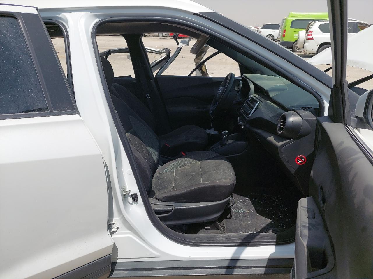 3N1CP5C93KL504549 - 2019 Nissan Kicks - #undefined
