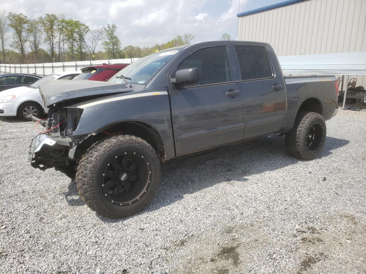 2010 Nissan Titan Xe de vânzare în Spartanburg, SC - Front End