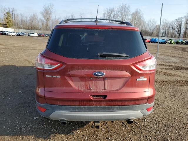  FORD ESCAPE 2016 Красный