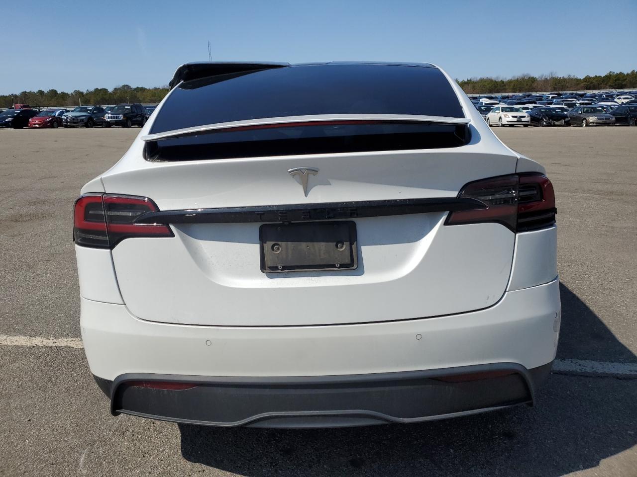 2022 Tesla Model X VIN: 7SAXCAE56NF342158 Lot: 51333725