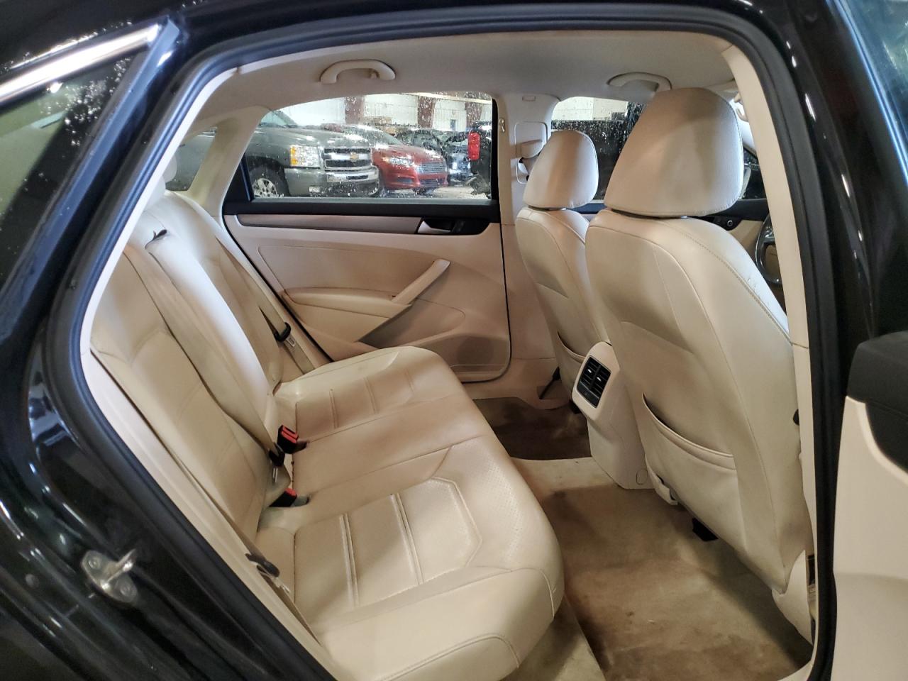 2015 Volkswagen Passat Se VIN: 1VWBS7A35FC028630 Lot: 52699485