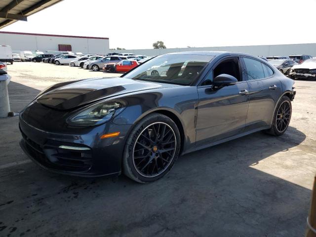 2022 Porsche Panamera Base