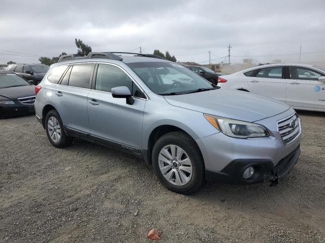  SUBARU OUTBACK 2015 Srebrny