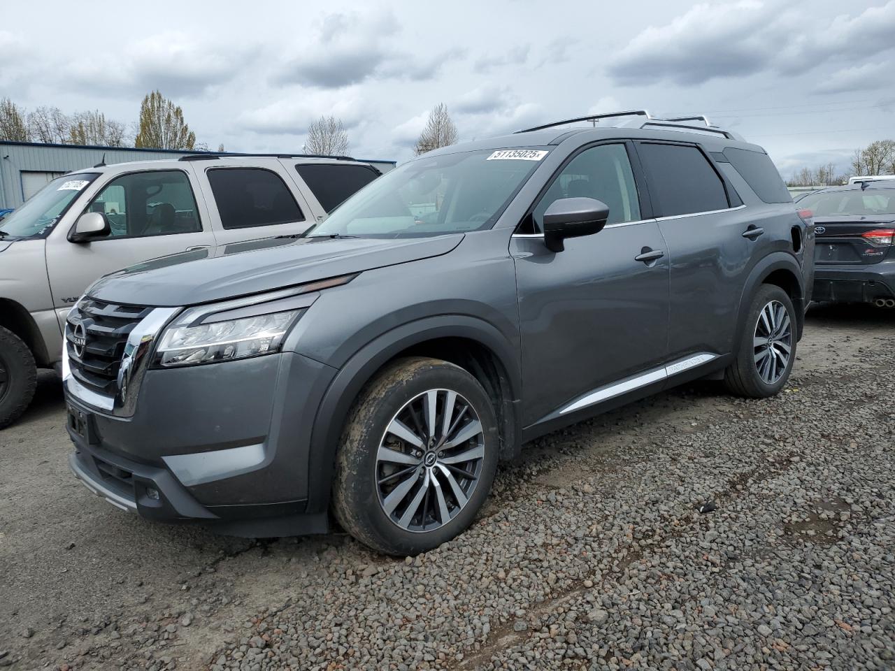 Portland, OR에서 판매 중인 2022 Nissan Pathfinder Platinum - Front End