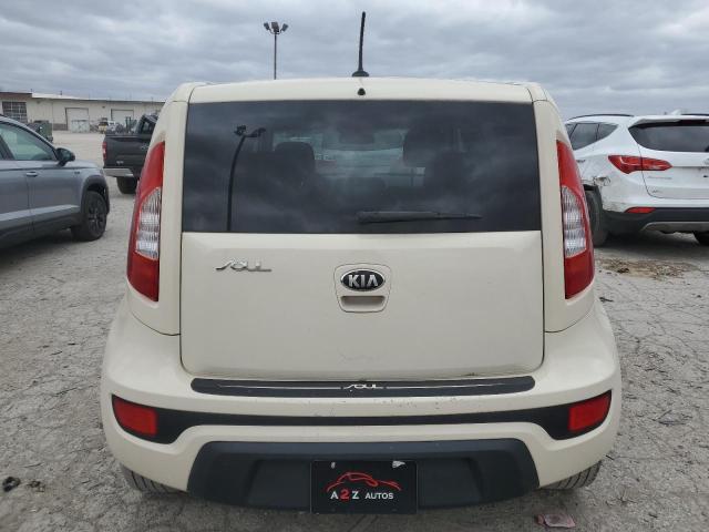 Parquets KIA SOUL 2013 Kremowy