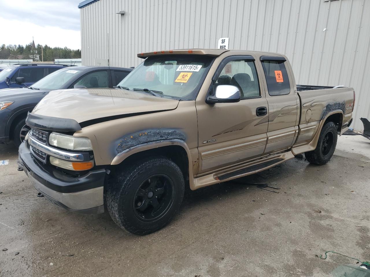 2000 Chevrolet Silverado K1500 للبيع في Franklin، WI - Front End