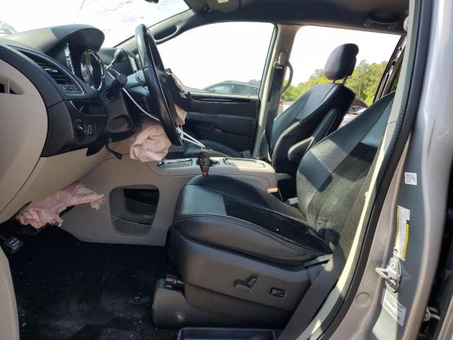 Minivans DODGE CARAVAN 2017 Srebrny