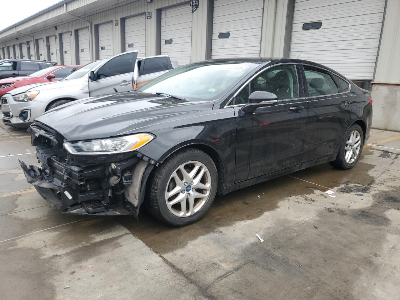 2013 Ford Fusion Se للبيع في Louisville، KY - Front End