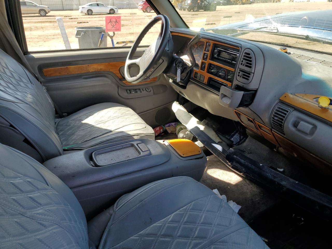 1GNEK13R1TJ377846 1996 Chevrolet Tahoe K1500