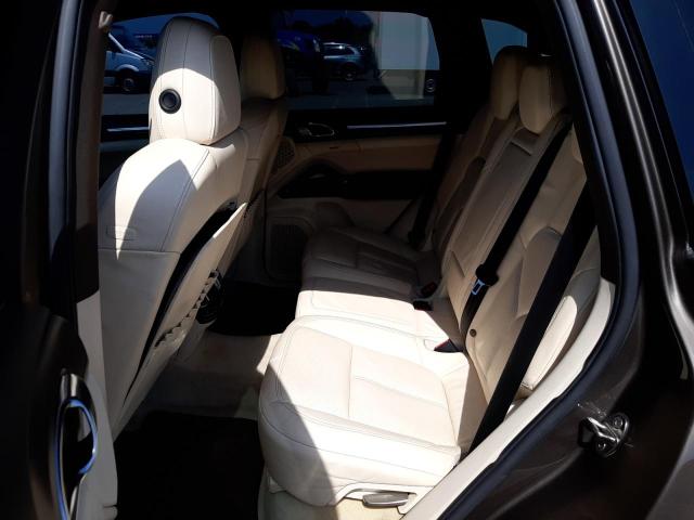 2011 PORSCHE CAYENNE V6