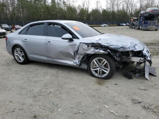 Sedans AUDI A4 2017 Srebrny