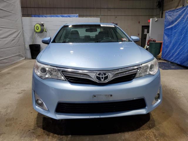  TOYOTA CAMRY 2014 Синий