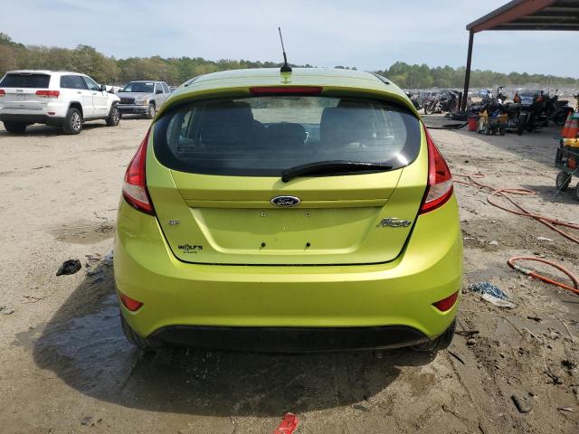 Hatchbacks FORD FIESTA 2012 Zielony