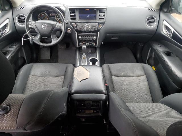  NISSAN PATHFINDER 2018 Czerwony