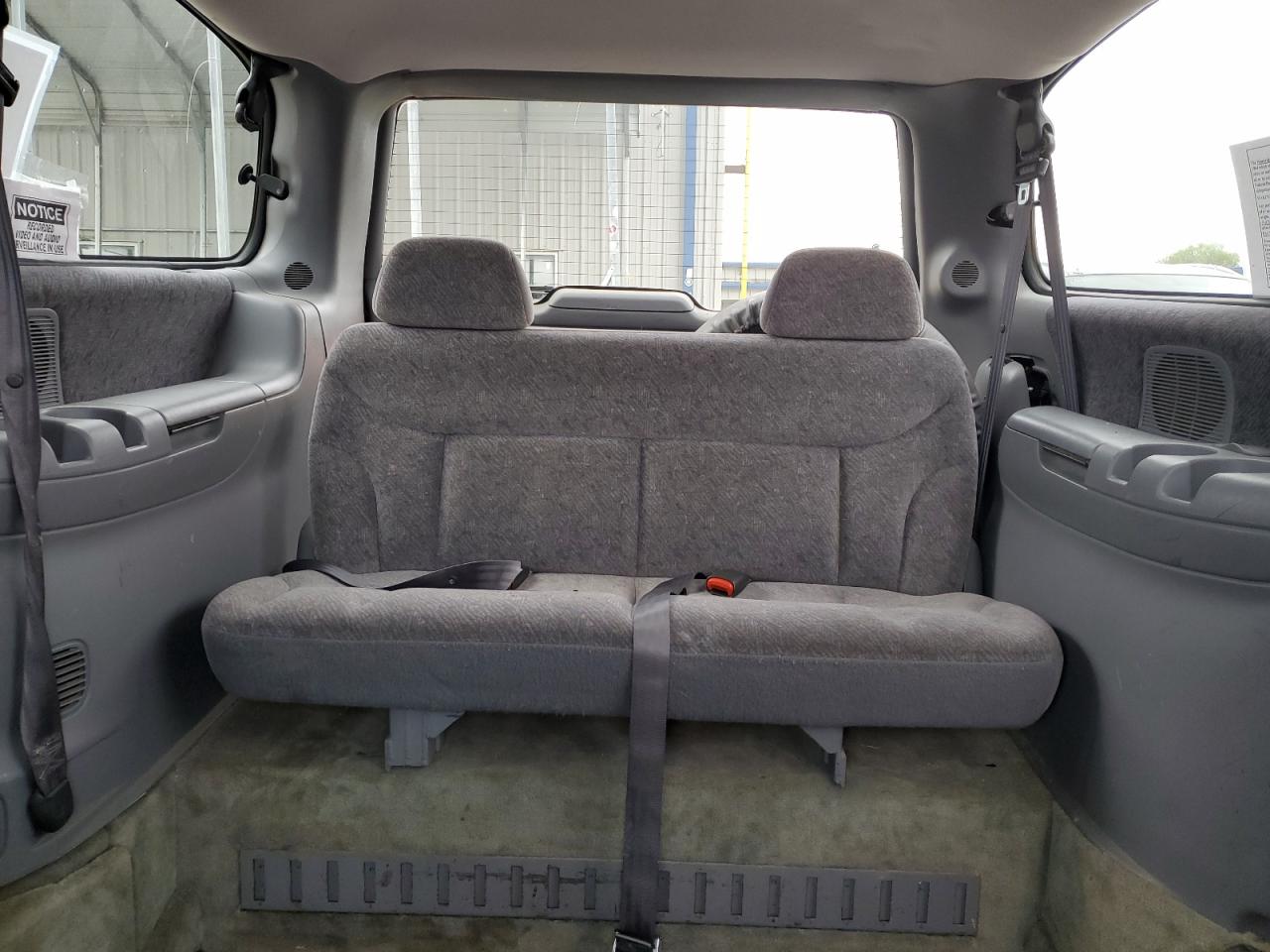 2000 Dodge Grand Caravan Le VIN: 1B4GP54L1YB594610 Lot: 52517275