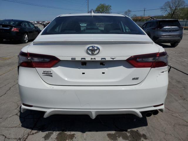  TOYOTA CAMRY 2021 Biały