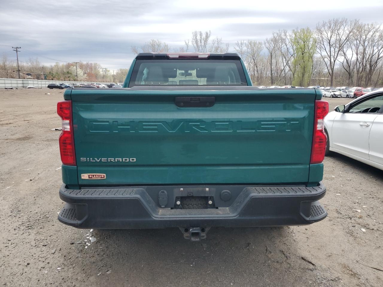 2019 Chevrolet Silverado - Image 6