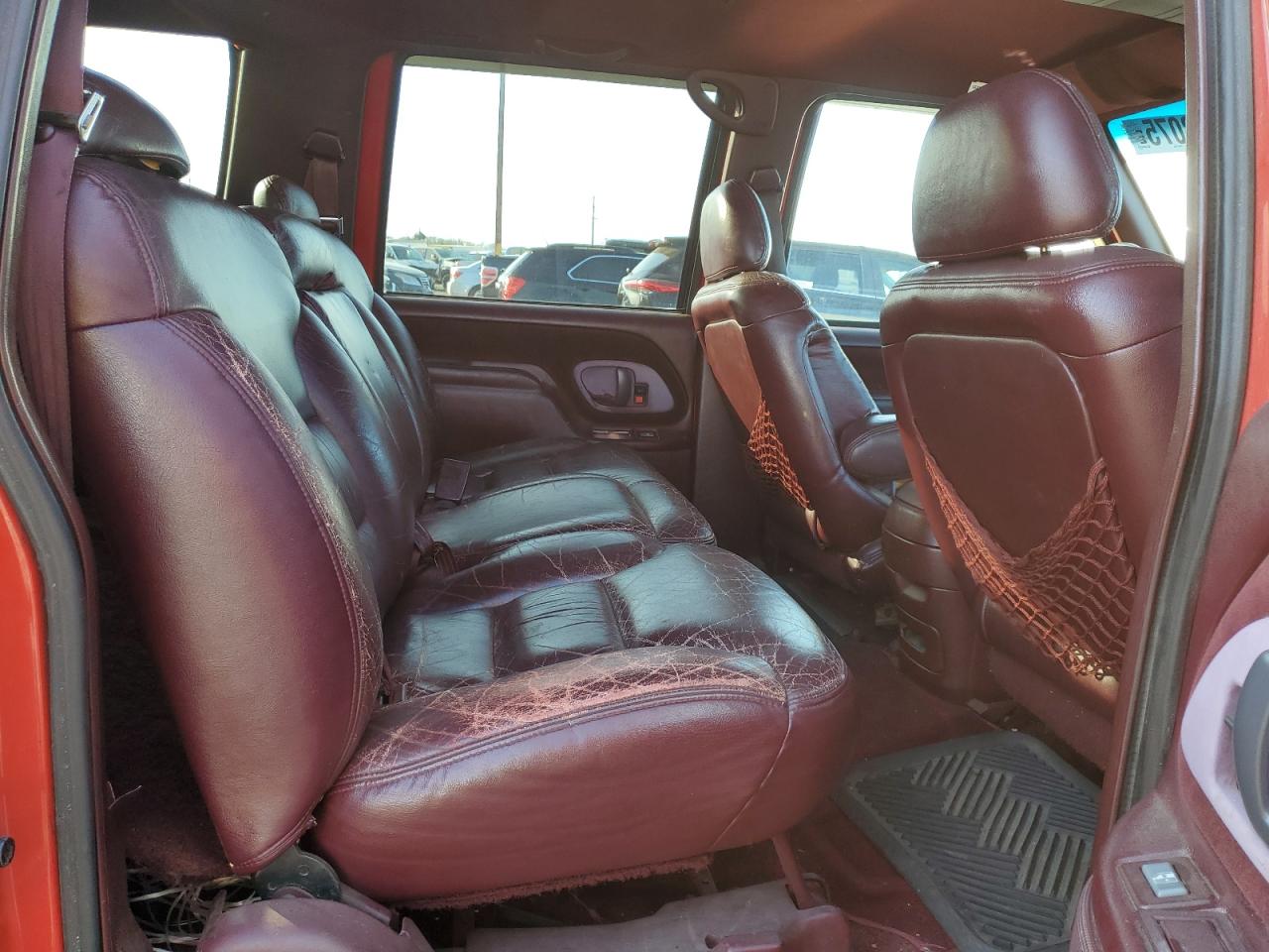 1995 Chevrolet Suburban K1500 VIN: 1GNFK16K9SJ434750 Lot: 54223075