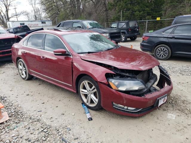  VOLKSWAGEN PASSAT 2015 Czerwony