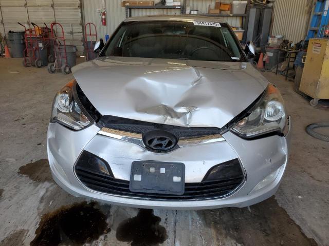  HYUNDAI VELOSTER 2013 Сріблястий