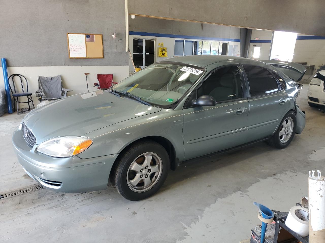 2007 Ford Taurus Se იყიდება Sandston-ში, VA - Rear End