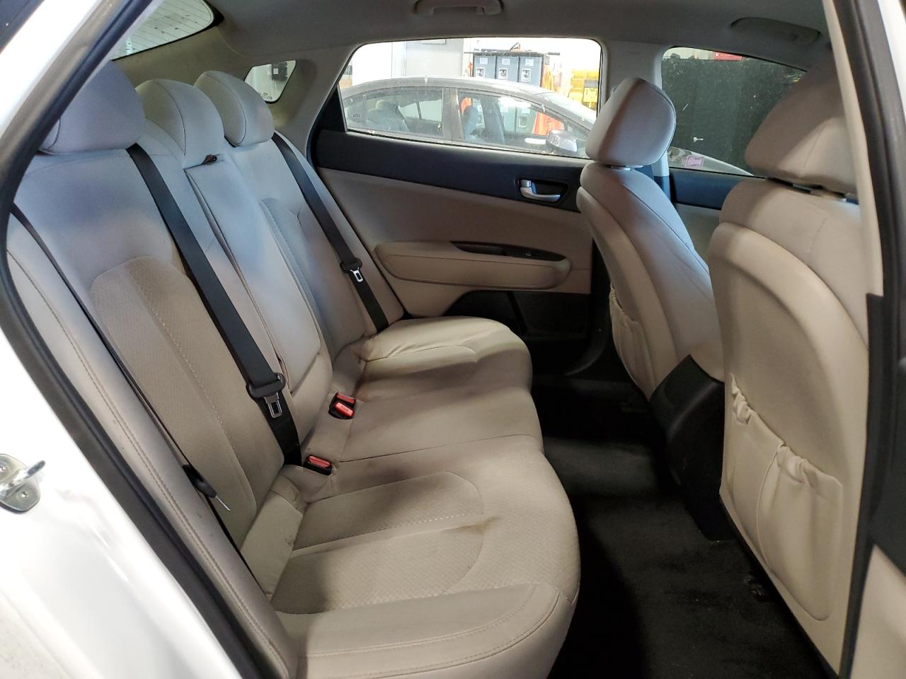 2018 Kia Optima Lx VIN: 5XXGT4L33JG269712 Lot: 52987345