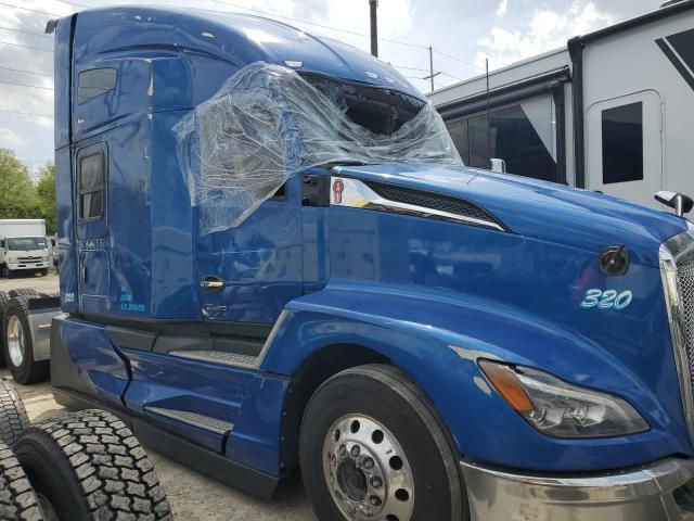 2025 Kenworth T680 Semi Truck