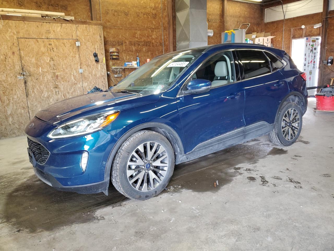 2020 Ford Escape Titanium იყიდება Ebensburg-ში, PA - Front End