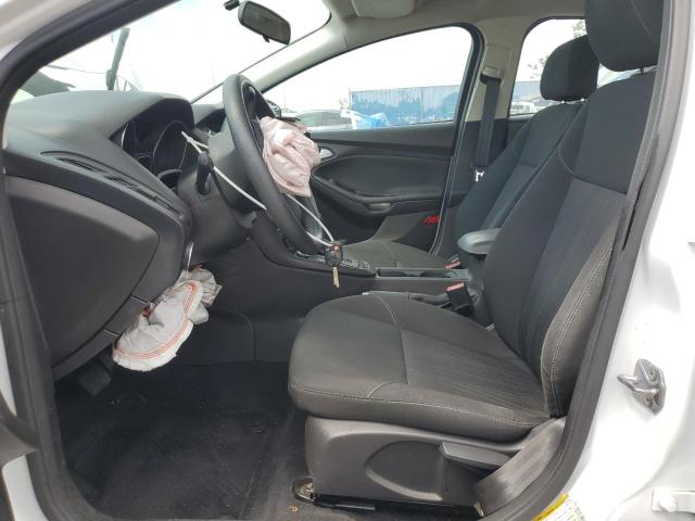  FORD FOCUS 2016 Белый