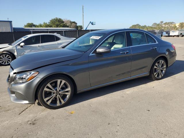  MERCEDES-BENZ C-CLASS 2018 Серый