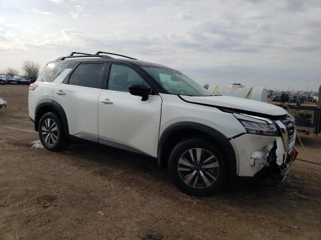  NISSAN PATHFINDER 2022 Белы
