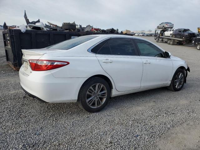 Sedans TOYOTA CAMRY 2016 White