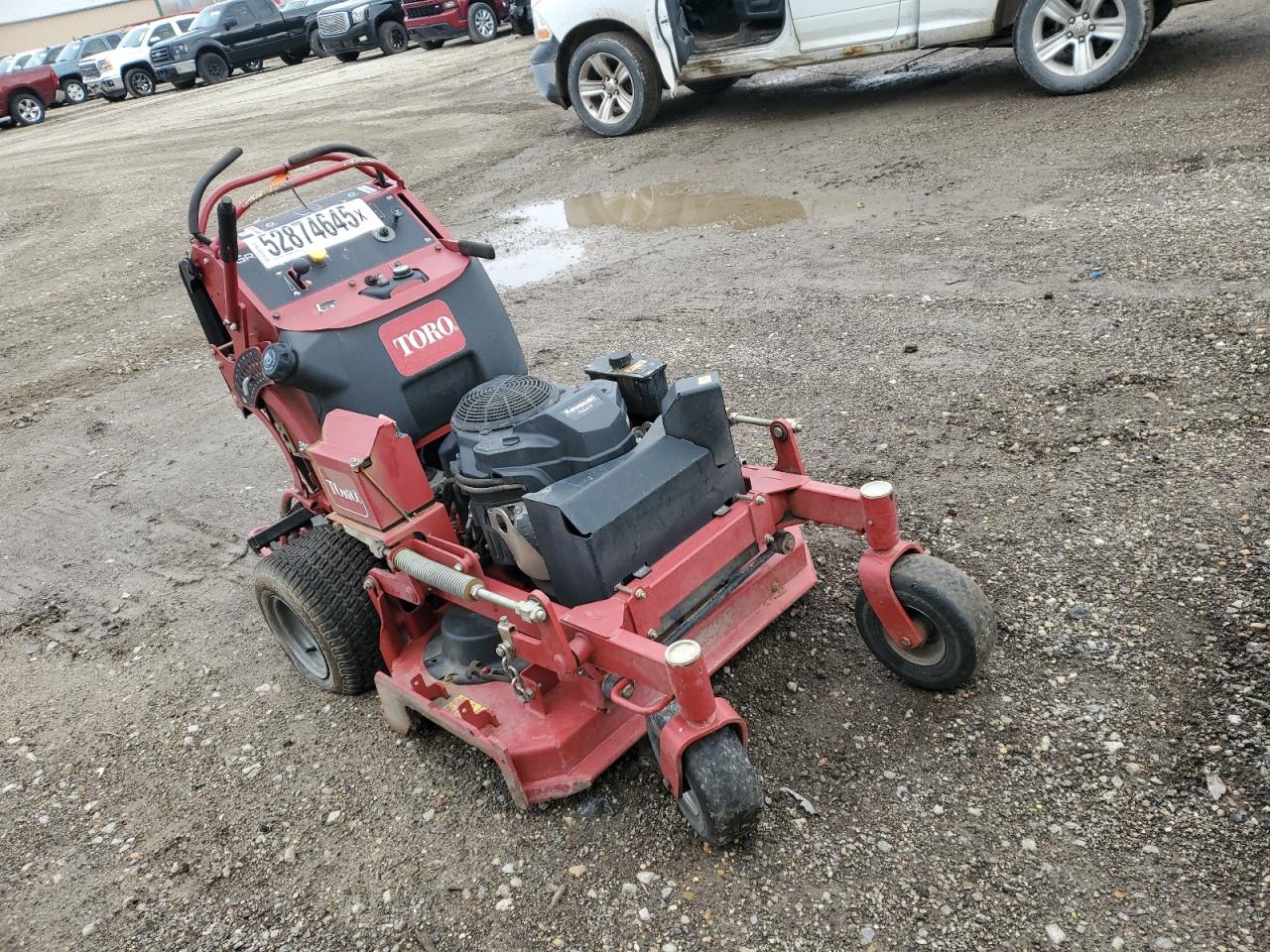 2019 Toro Ztr Lawn Mower na sprzedaż w Pekin, IL - Rollover