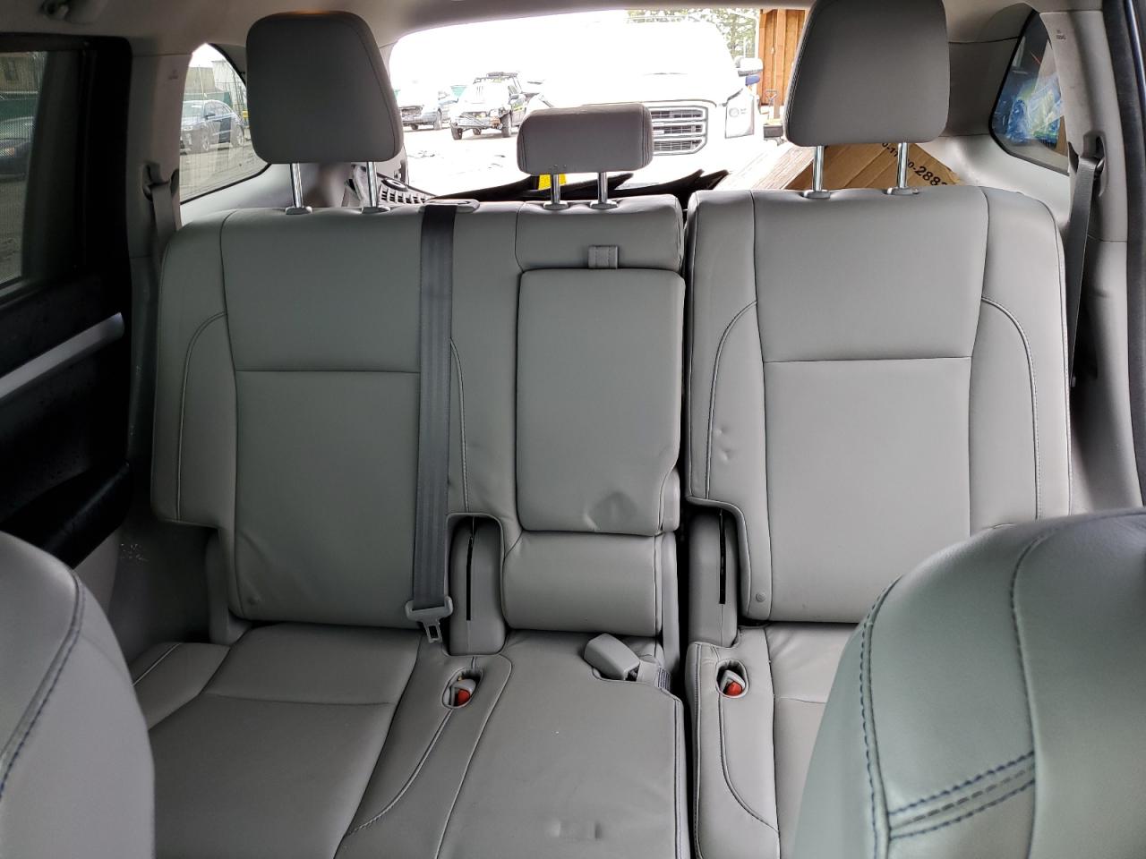 2016 Toyota Highlander Xle VIN: 5TDJKRFHXGS278458 Lot: 55229295