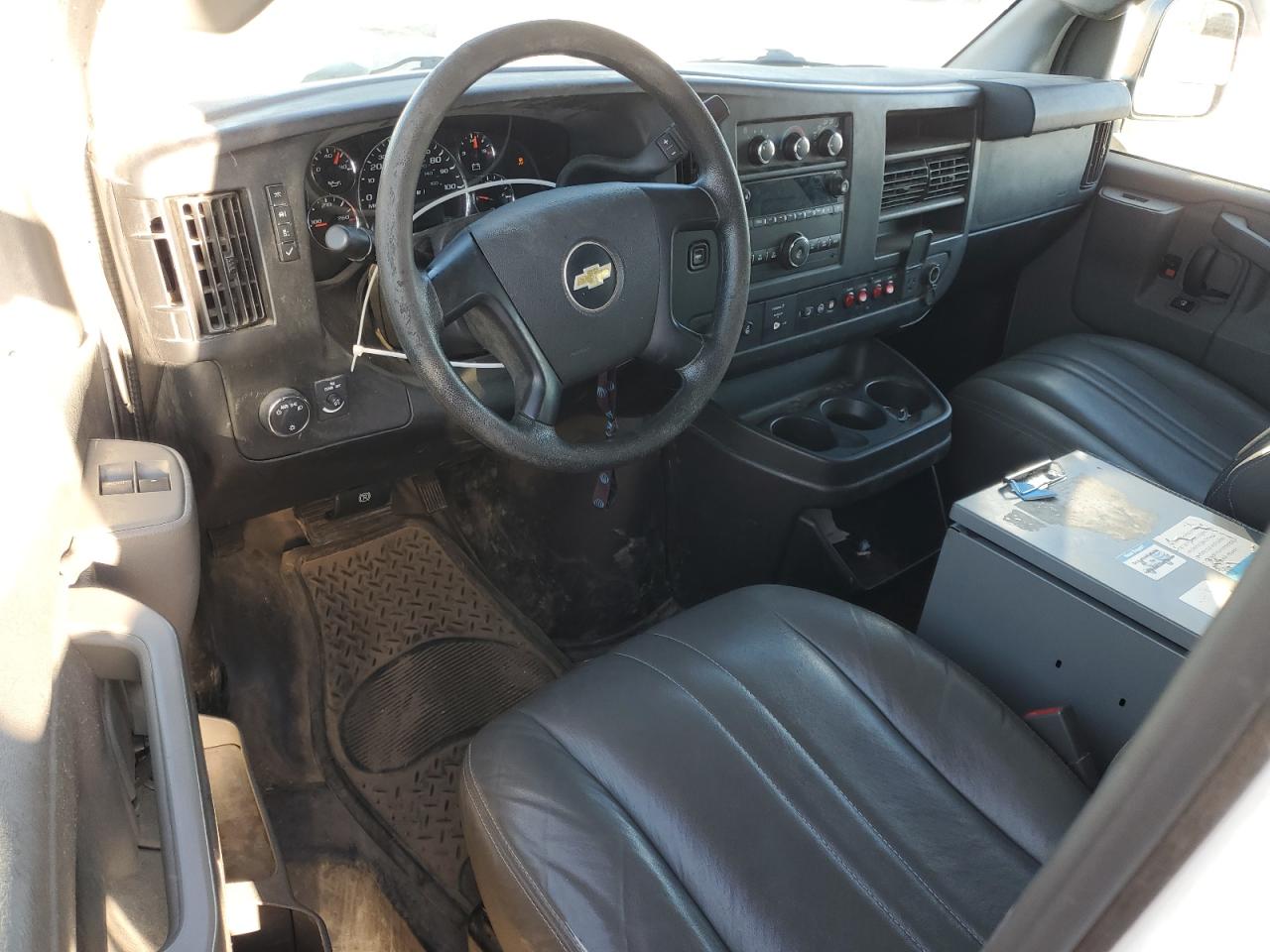 2016 Chevrolet Express G2500 VIN: 1GCWGAFF2G1137534 Lot: 52294325