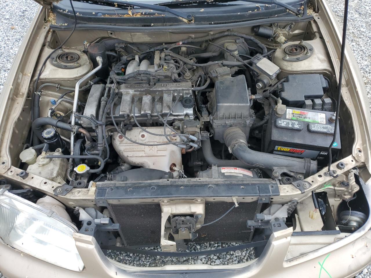 2001 Mazda 626 Es VIN: 1YVGF22C715202574 Lot: 54132915