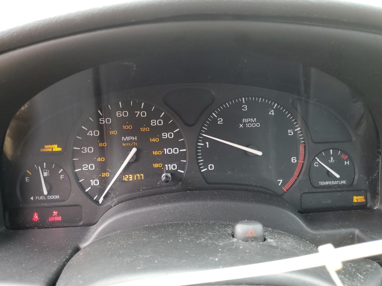 2002 Saturn Sl1 VIN: 1G8ZH52842Z303274 Lot: 55164235