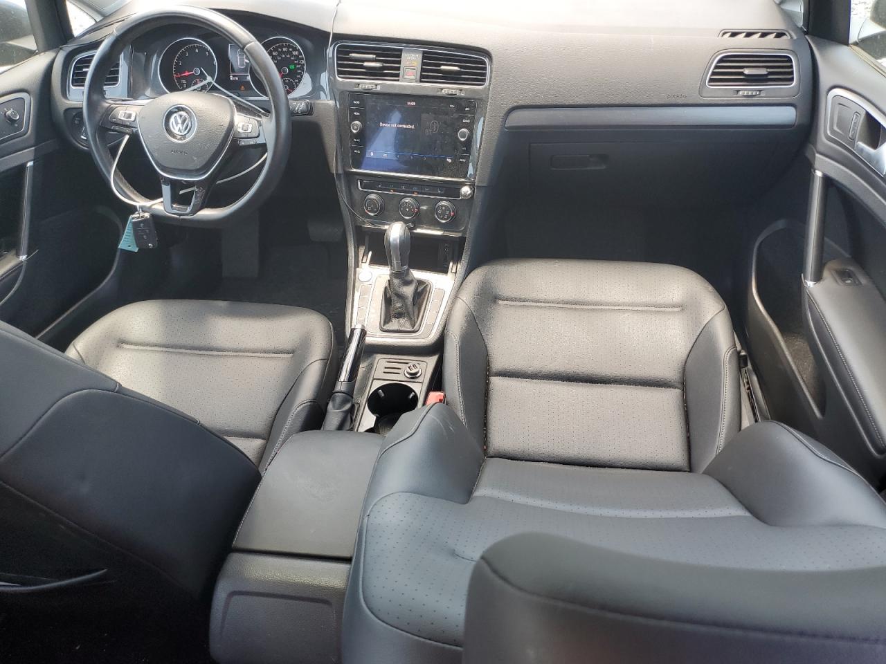 2018 Volkswagen Golf S VIN: 3VWG17AU0JM282951 Lot: 54667125